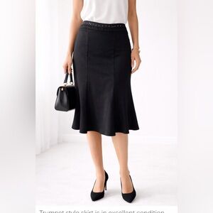 Limite trumpet style black skirt shaping stretch M